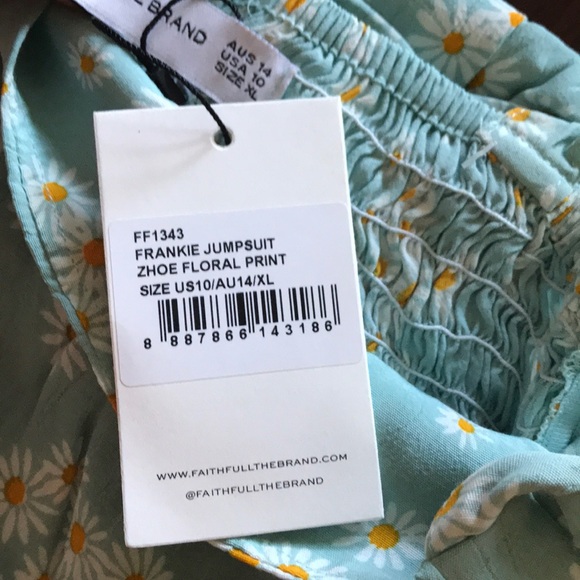 🎉HP🎉 Faithful the Brand Frankie Floral Jumpsuit - Picture 10 of 10
